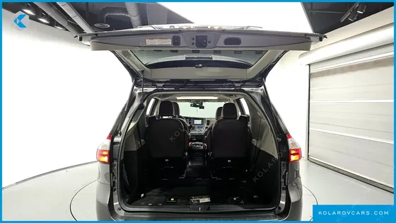TOYOTA SIENNA 3.5 AWD