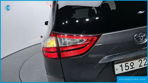 TOYOTA SIENNA 3.5 AWD