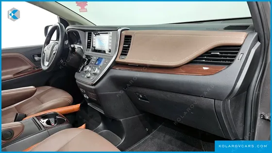 TOYOTA SIENNA 3.5 AWD