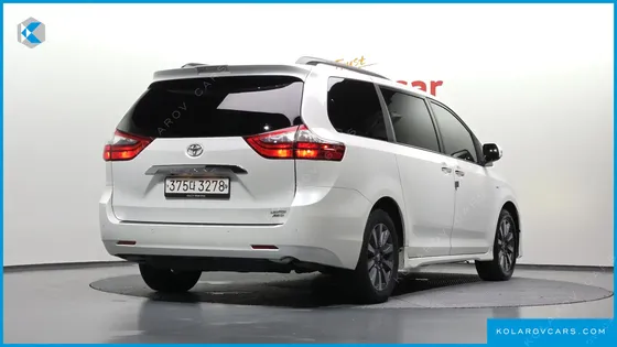 TOYOTA SIENNA 3.5 AWD