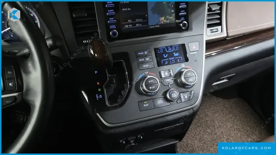 TOYOTA SIENNA 3.5 AWD