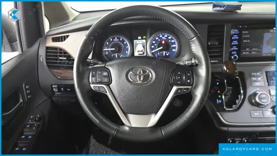 TOYOTA SIENNA 3.5 AWD