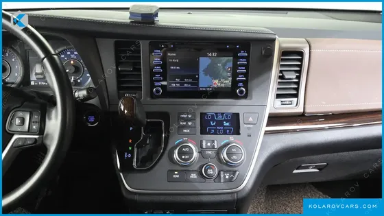 TOYOTA SIENNA 3.5 AWD