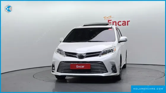 TOYOTA SIENNA 3.5 AWD