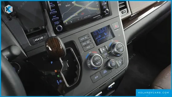 TOYOTA SIENNA 3.5 AWD