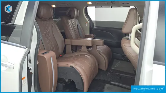 TOYOTA SIENNA 3.5 AWD