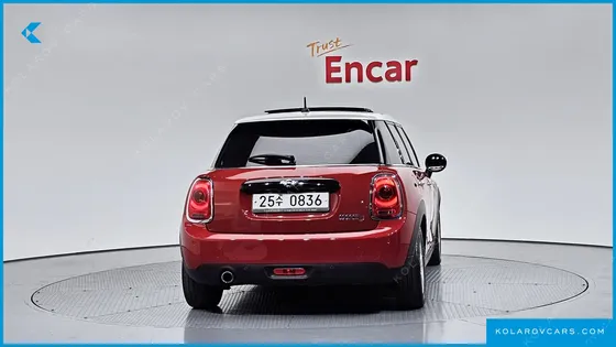 MINI COOPER 5DOOR MID