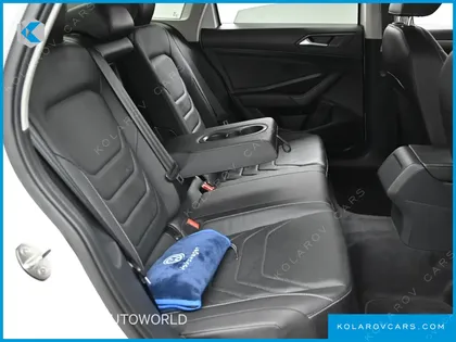 VOLKSWAGEN JETTA 1.4 TSI PREMIUM