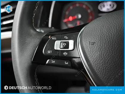 VOLKSWAGEN JETTA 1.4 TSI PREMIUM