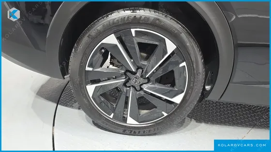 PEUGEOT 408 1.2 PURE TECH ALLURE