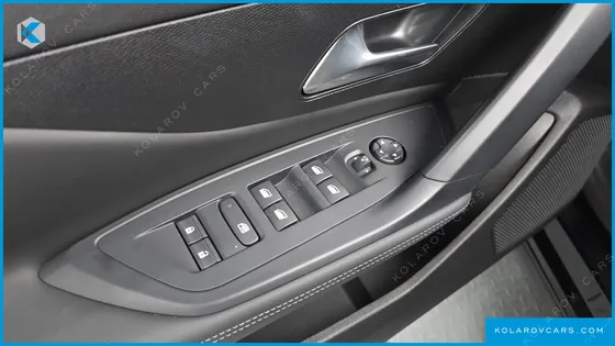 PEUGEOT 408 1.2 PURE TECH ALLURE