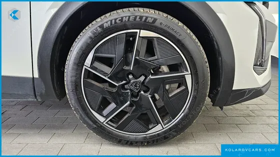 PEUGEOT 408 1.2 PURE TECH GT
