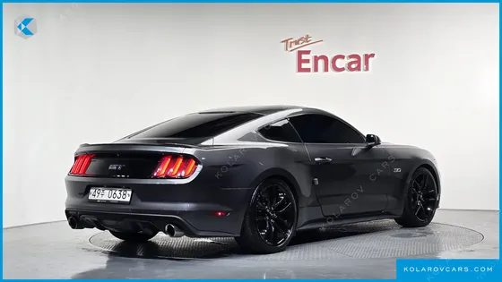 FORD MUSTANG GT COUPE