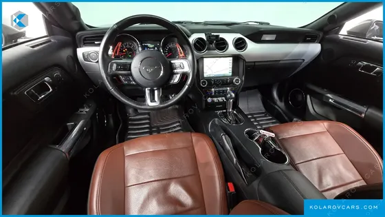 FORD MUSTANG GT COUPE