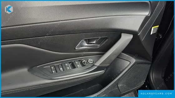 PEUGEOT 408 1.2 PURE TECH GT