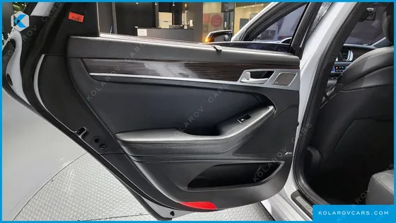 GENESIS G80 3.3 GDI AWD