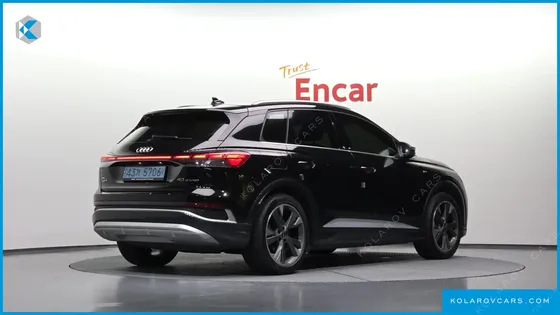 AUDI Q4 E-TRON 40 PREMIUM