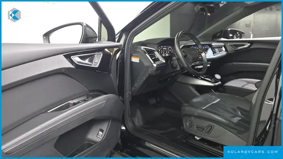 AUDI Q4 E-TRON 40 PREMIUM
