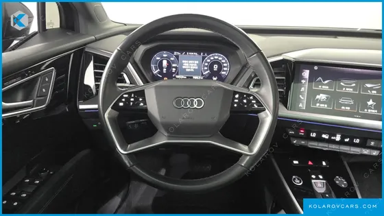 AUDI Q4 E-TRON 40 PREMIUM
