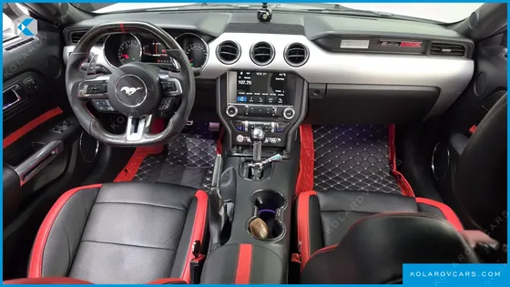 FORD MUSTANG GT COUPE