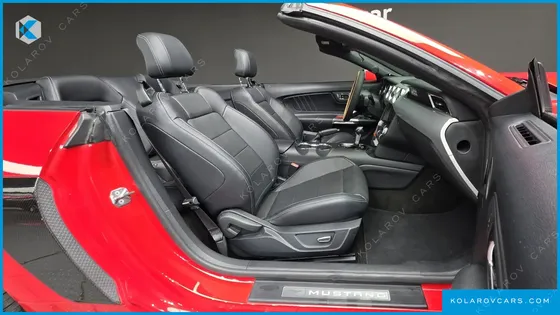 FORD MUSTANG GT CONVERTIBLE