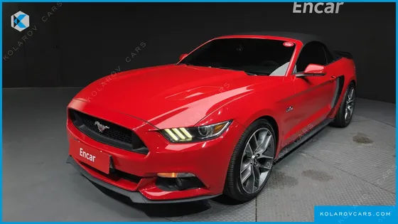 FORD MUSTANG GT CONVERTIBLE