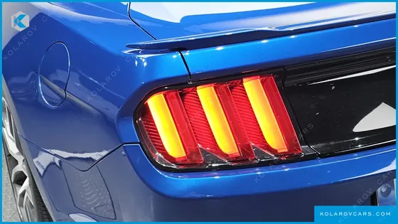 FORD MUSTANG GT COUPE