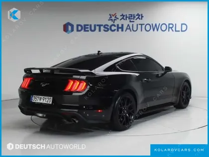 FORD MUSTANG COUPE