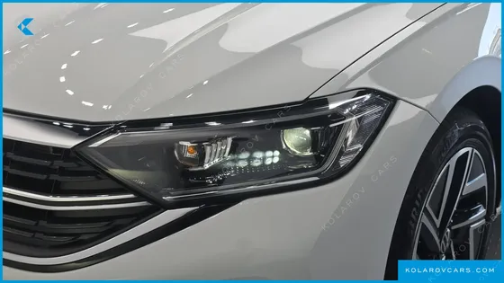 VOLKSWAGEN JETTA 1.5 TSI PRESTIGE
