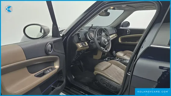 MINI COUNTRYMAN SAVILE ROW EDITION