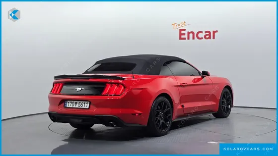 FORD MUSTANG CONVERTIBLE