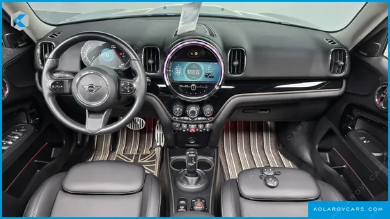 MINI COUNTRYMAN CLASSIC