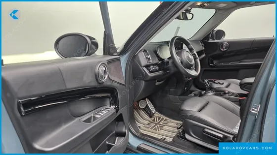 MINI COUNTRYMAN CLASSIC