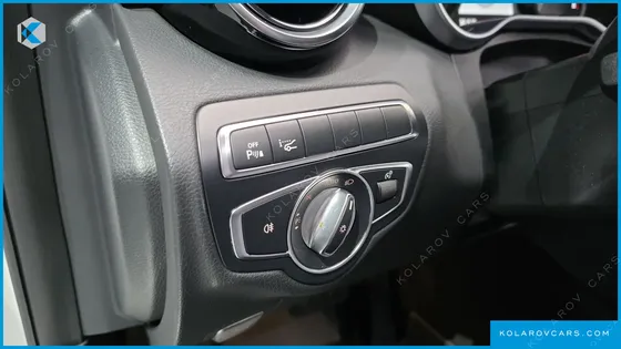 MERCEDES C-CLASS C220 D AVANTGARDE