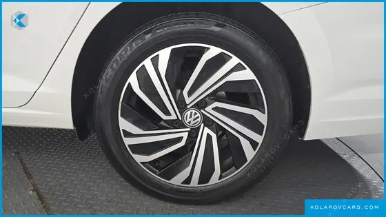 VOLKSWAGEN JETTA 1.4 TSI PRESTIGE