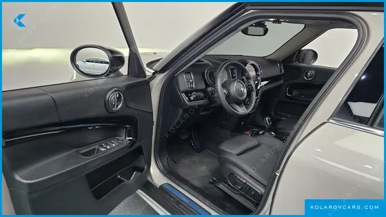 MINI COUNTRYMAN CLASSIC