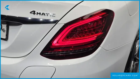 MERCEDES C-CLASS C300E 4MATIC AMG LINE