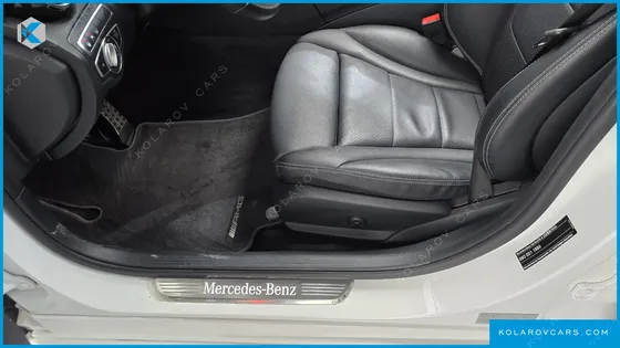 MERCEDES C-CLASS C300E 4MATIC AMG LINE