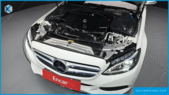 MERCEDES C-CLASS C220 D AVANTGARDE