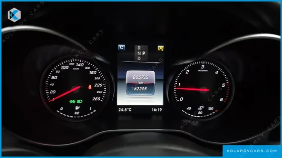 MERCEDES C-CLASS C220 D AVANTGARDE