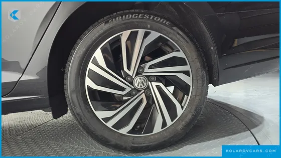 VOLKSWAGEN JETTA 1.4 TSI PRESTIGE