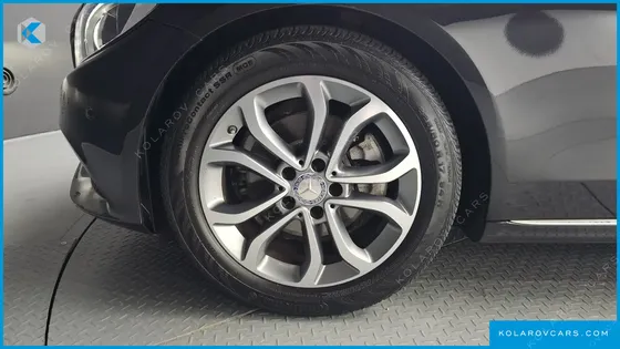 MERCEDES C-CLASS C220 D AVANTGARDE
