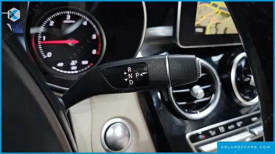 MERCEDES C-CLASS C220 D AVANTGARDE
