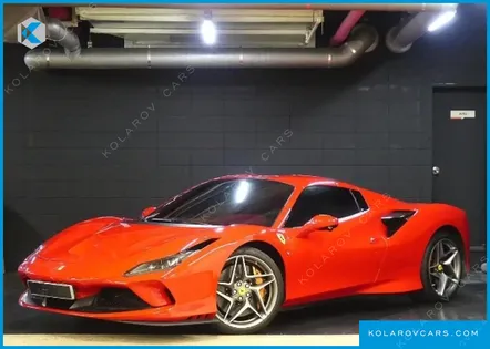 FERRARI F8 3.9 V8