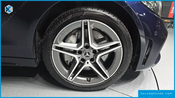 MERCEDES C-CLASS C300E 4MATIC AMG LINE