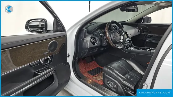 JAGUAR XJ 3.0D PREMIUM LUXURY LWB
