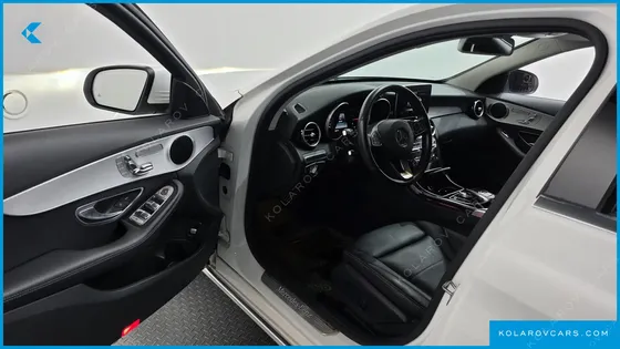 MERCEDES C-CLASS C220 D AVANTGARDE