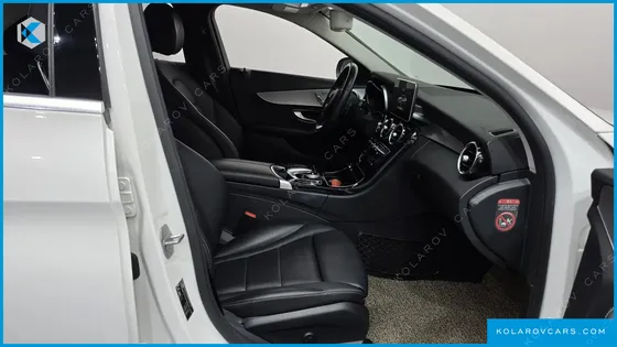 MERCEDES C-CLASS C220 D AVANTGARDE