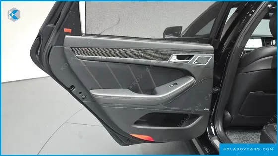 GENESIS G80 3.3 T-GDI AWD