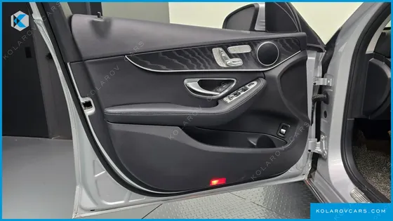 MERCEDES C-CLASS C200 AVANTGARDE